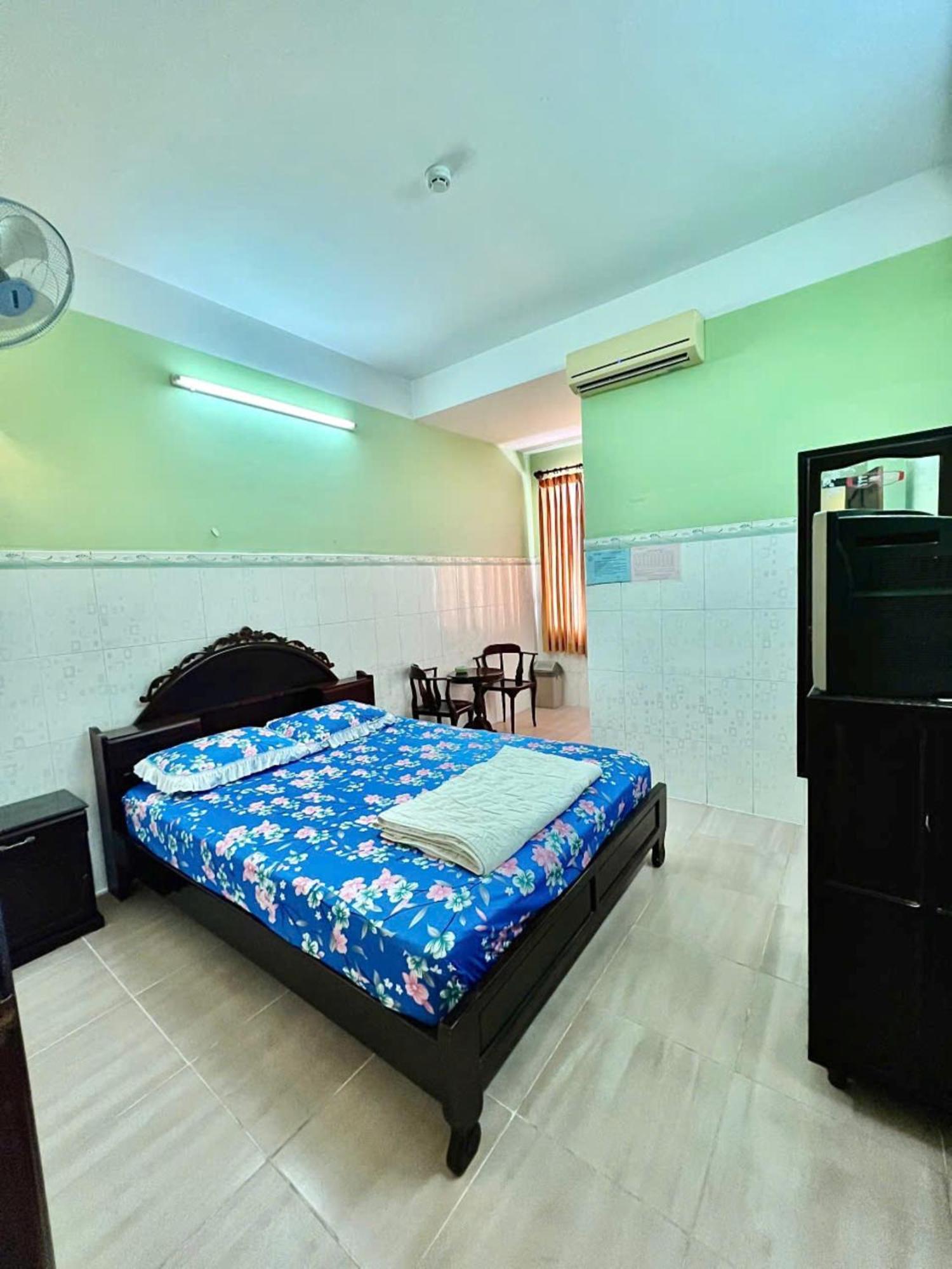 Phi Long 2 Hotel Thu Dau Mot 外观 照片