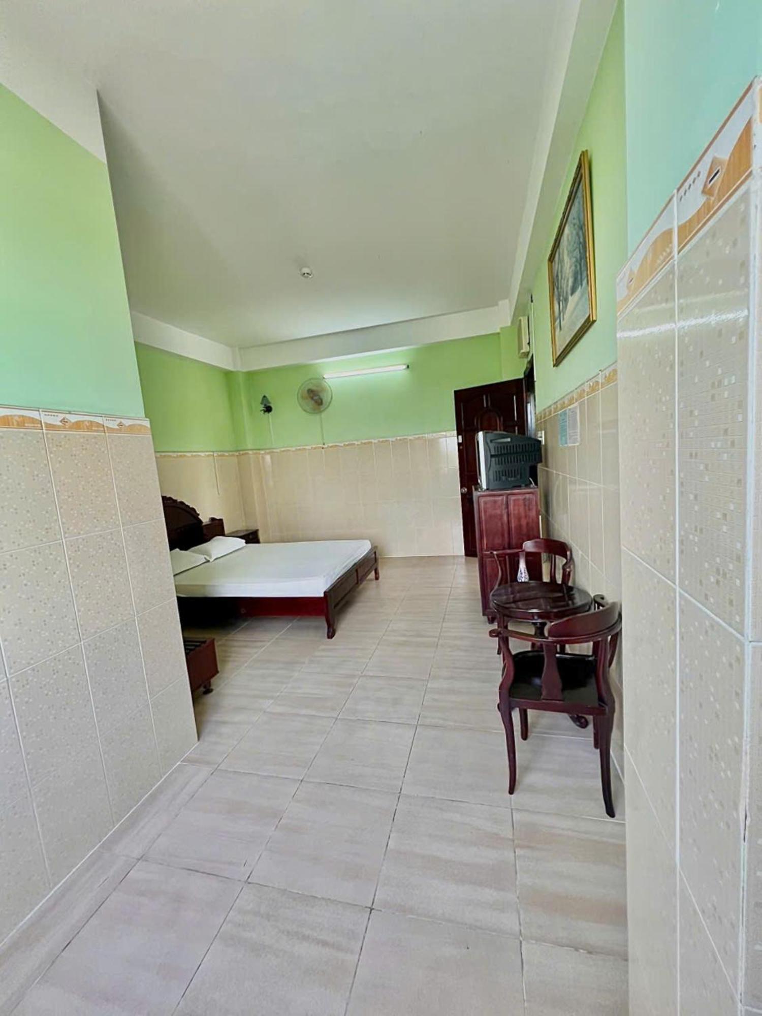 Phi Long 2 Hotel Thu Dau Mot 外观 照片