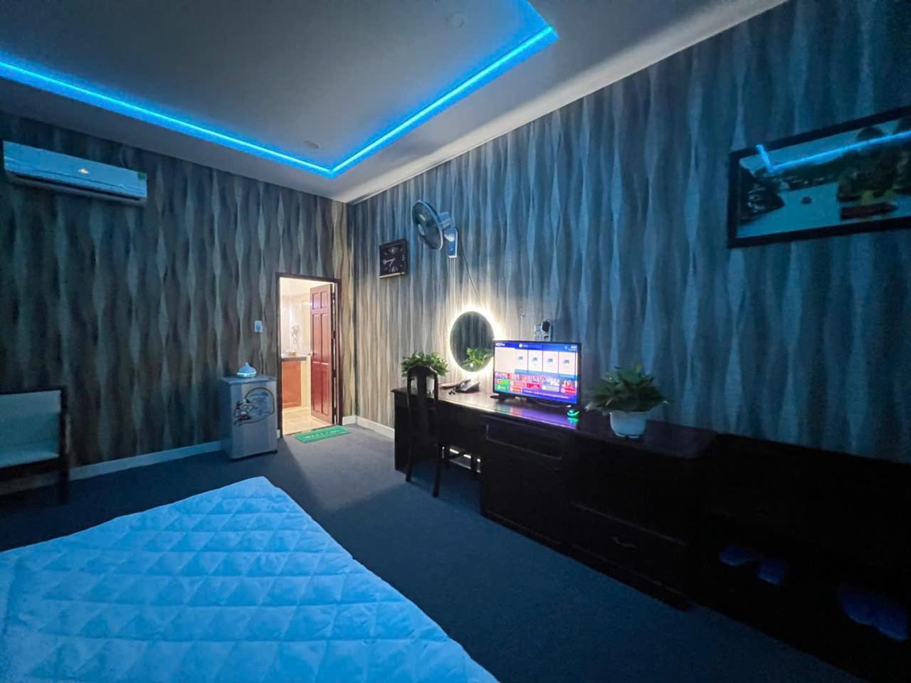 Phi Long 2 Hotel Thu Dau Mot 外观 照片
